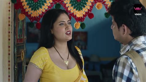 Pyasi Bhabhi aur dakiya baboo I Imli Bhabhi I Official Short I .